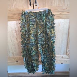 Mens Ghillie camouflage leafy coverup hunting pants size S/M